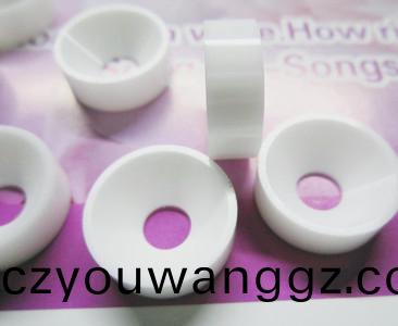 陶瓷零件定製(zhi)加工(gong)，陶(tao)瓷(ci)零(ling)件加工(gong)